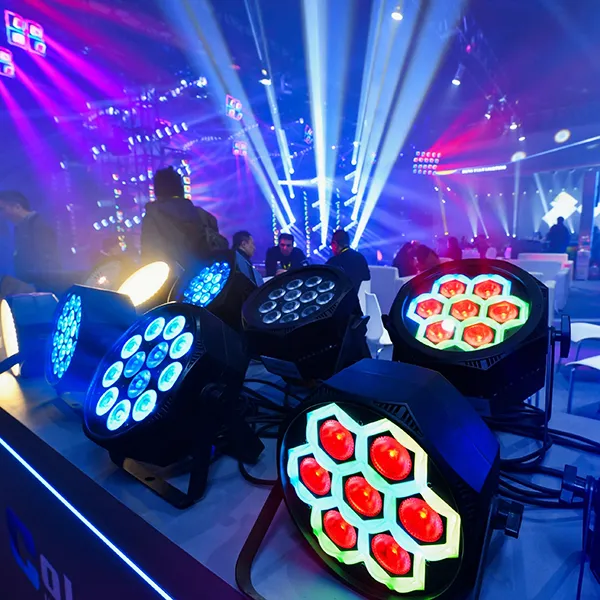 專業燈光設備、系統及配件