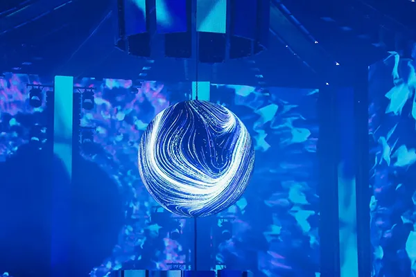 投影屏、投影機以及配件